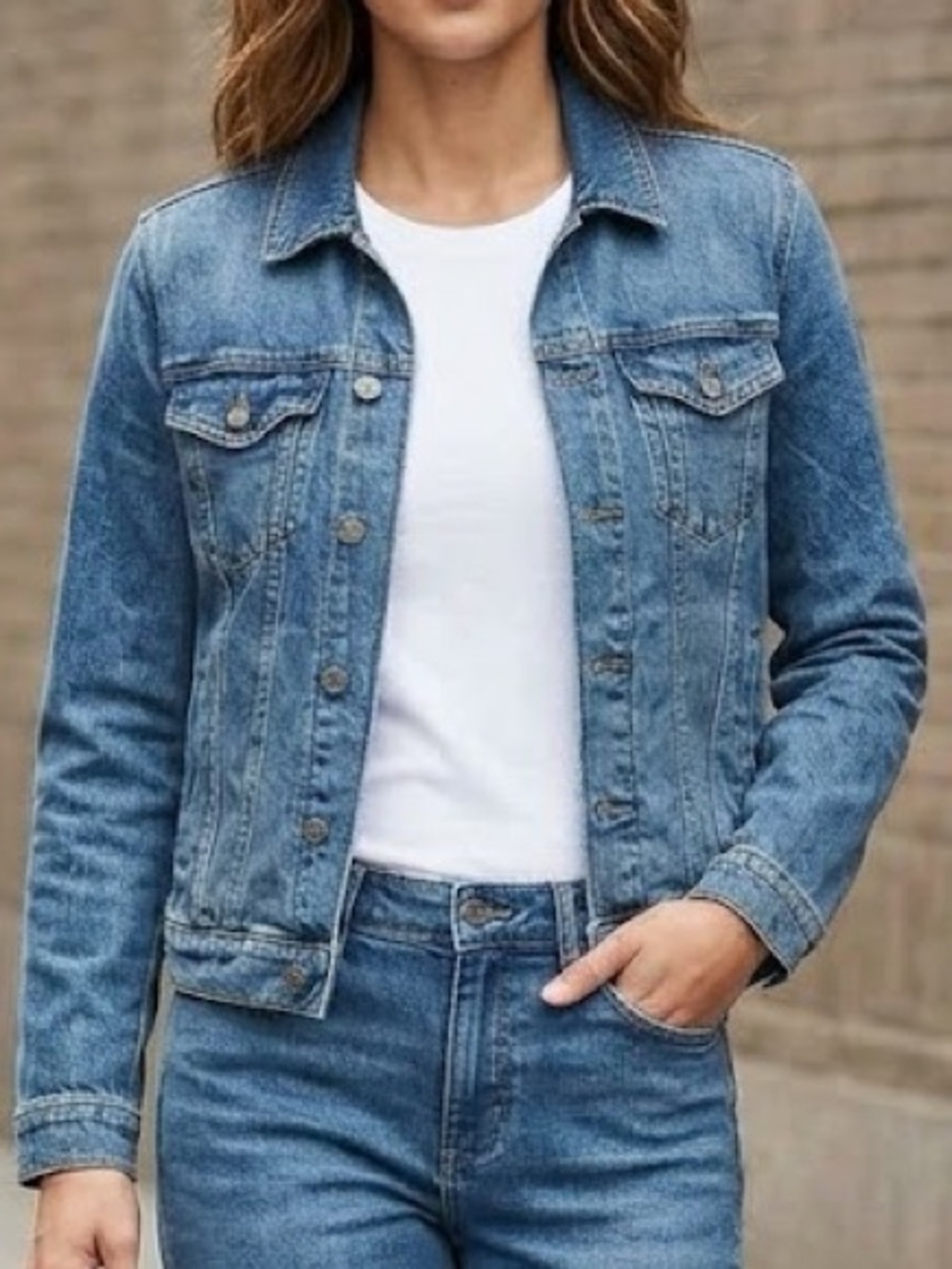 Old Navy Classic Medium Wash Denim Jean Jacket Small Cotton Blend